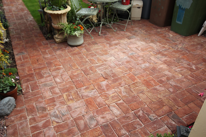 Stone paving