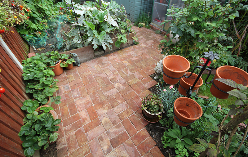 Tuscan style vegetable garden